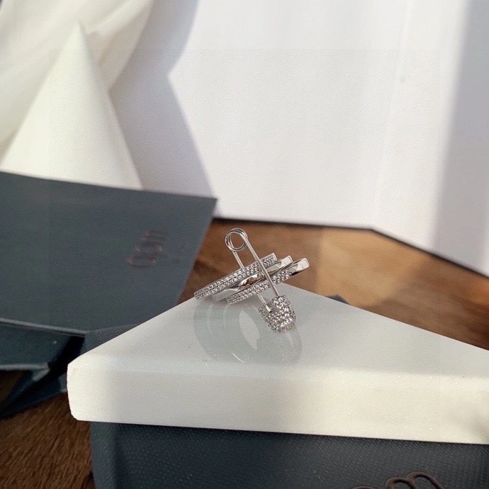 Trendsetting Apm Rings 215346