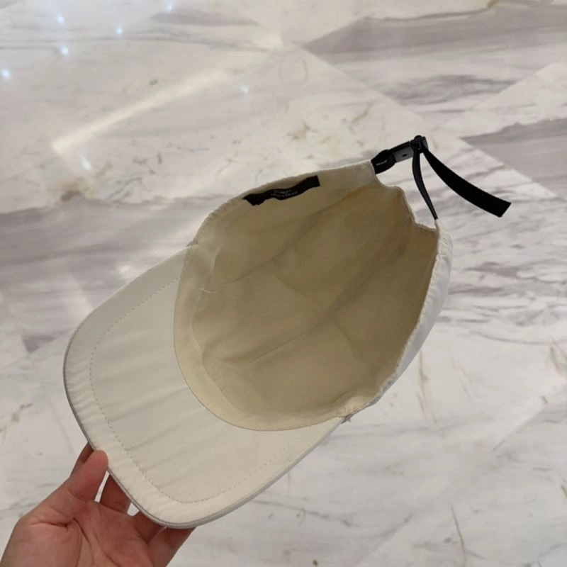Flexible Arcteryx Caps 260920
