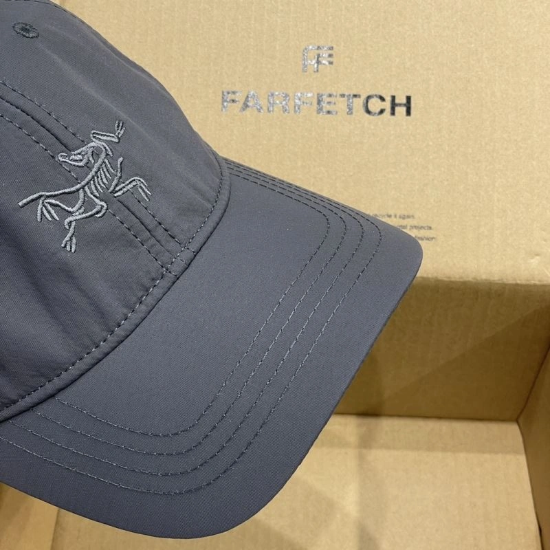 AllSeason Arcteryx Caps 260918