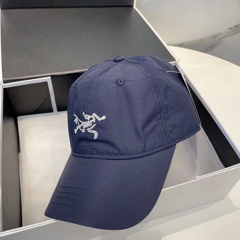 TechFriendly Arcteryx Caps 260915