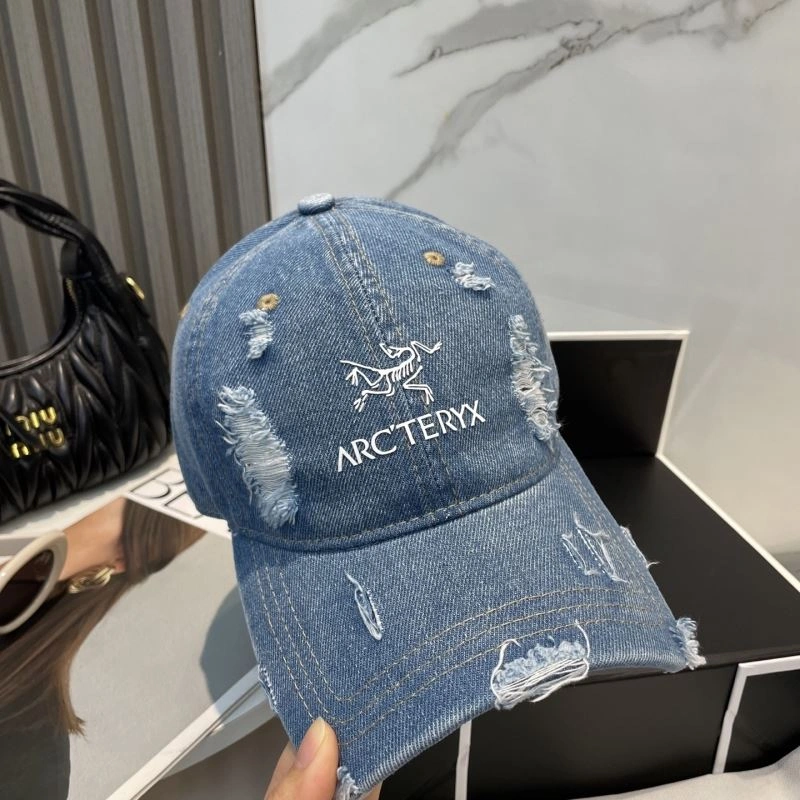Arcteryx Caps UrbanChic 260903