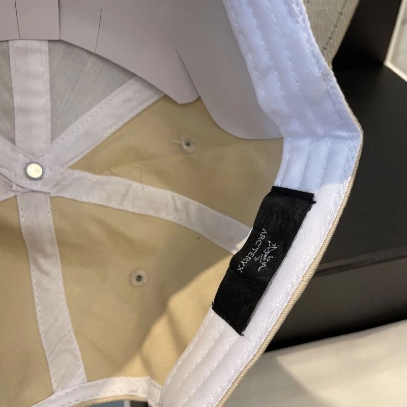Arcteryx Caps Neat 260923