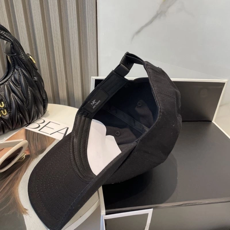 Casual Arcteryx Caps 260921