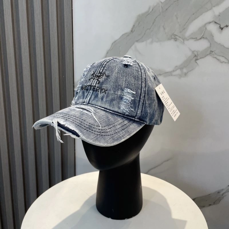 TravelReady Arcteryx Caps 260889