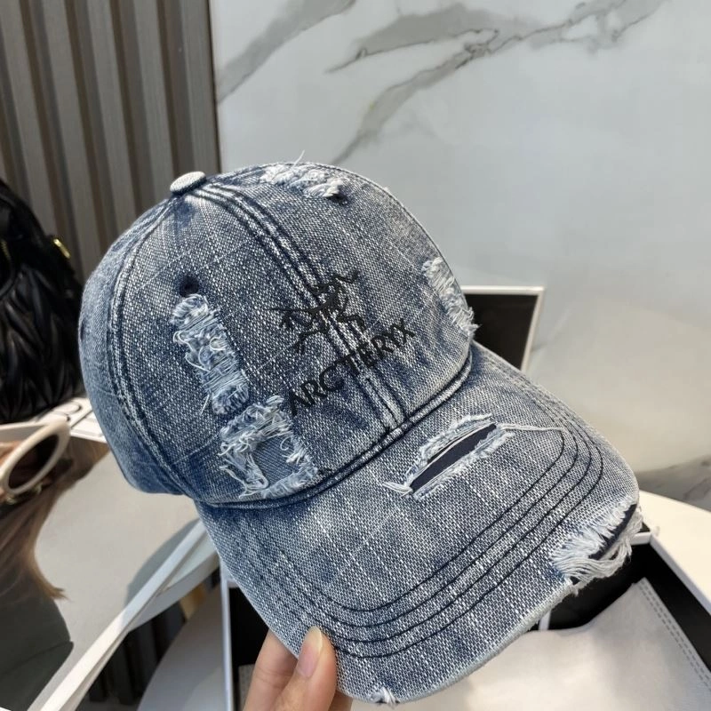 TravelReady Arcteryx Caps 260889