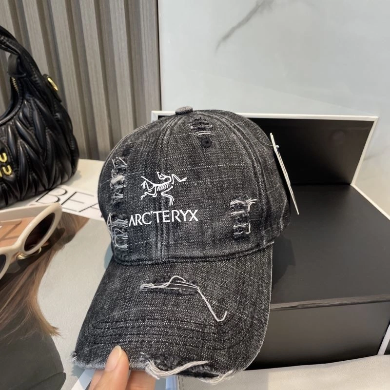 Arcteryx Caps Resilient 260885