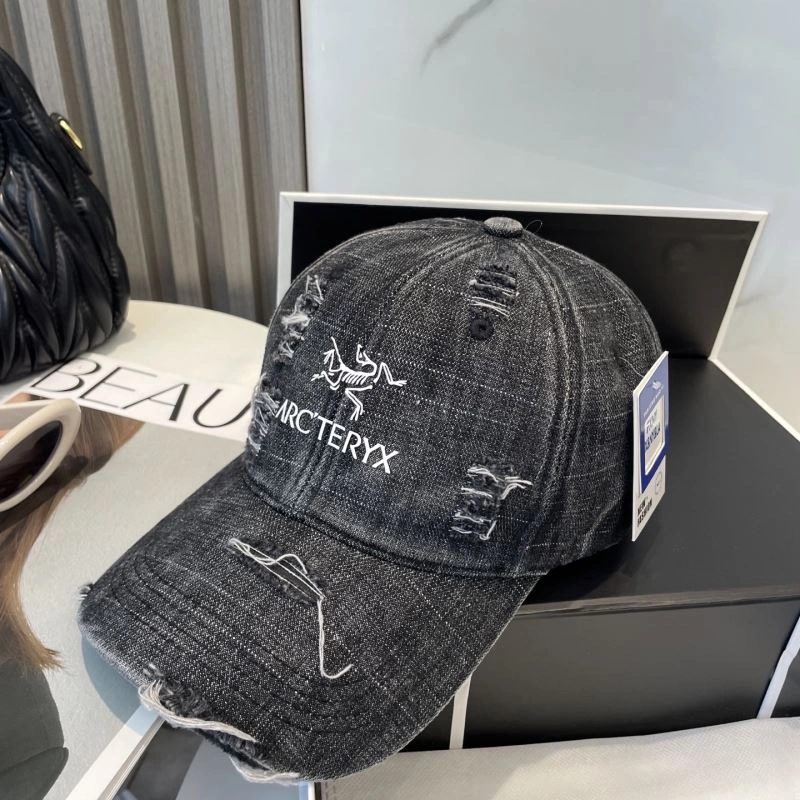 Arcteryx Caps Resilient 260885