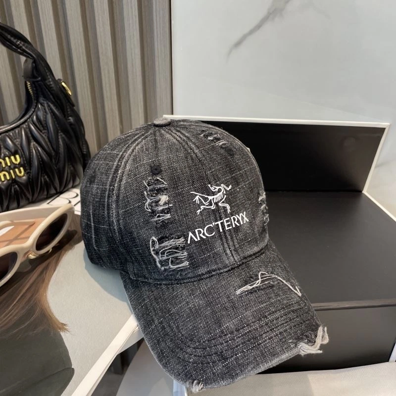 Arcteryx Caps Resilient 260885