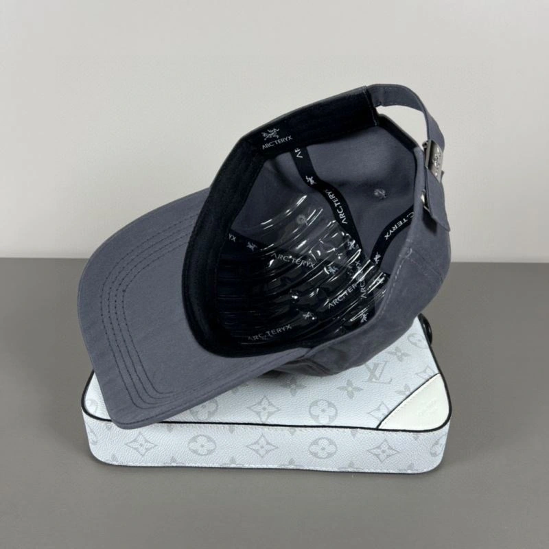 Tailored Arcteryx Caps 260884