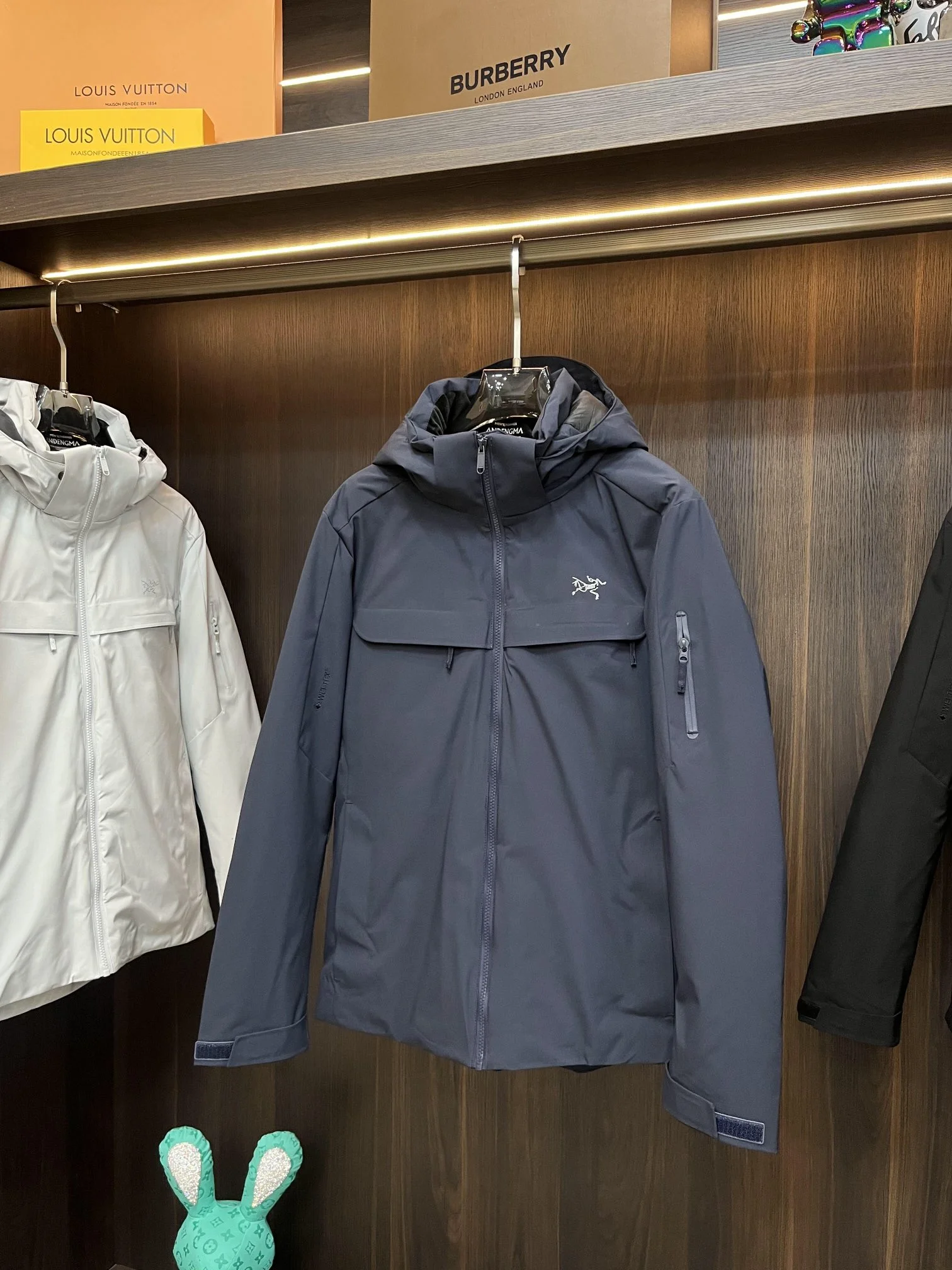 Breathable Arcteryx Down Jackets 165098