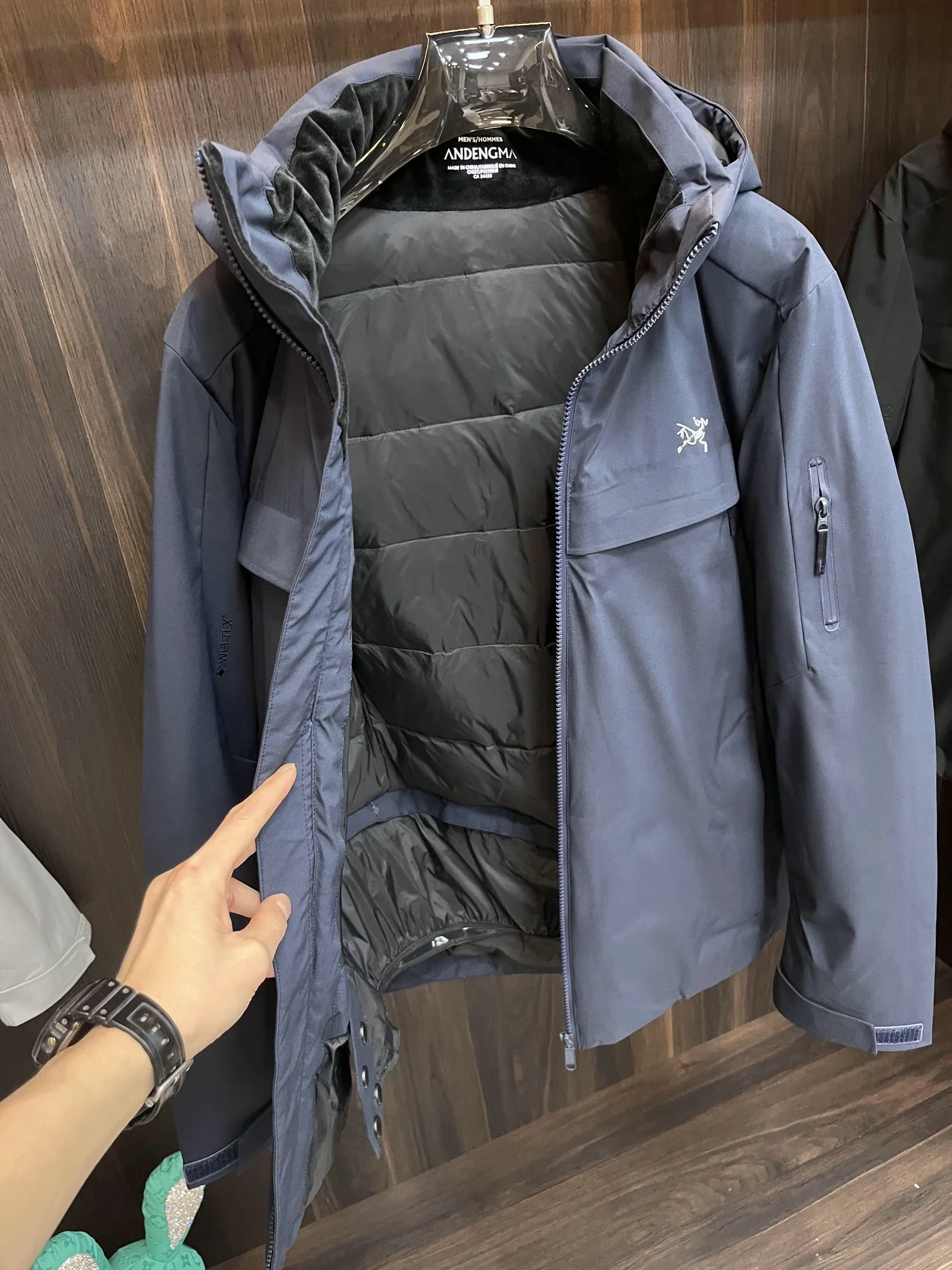 Breathable Arcteryx Down Jackets 165098