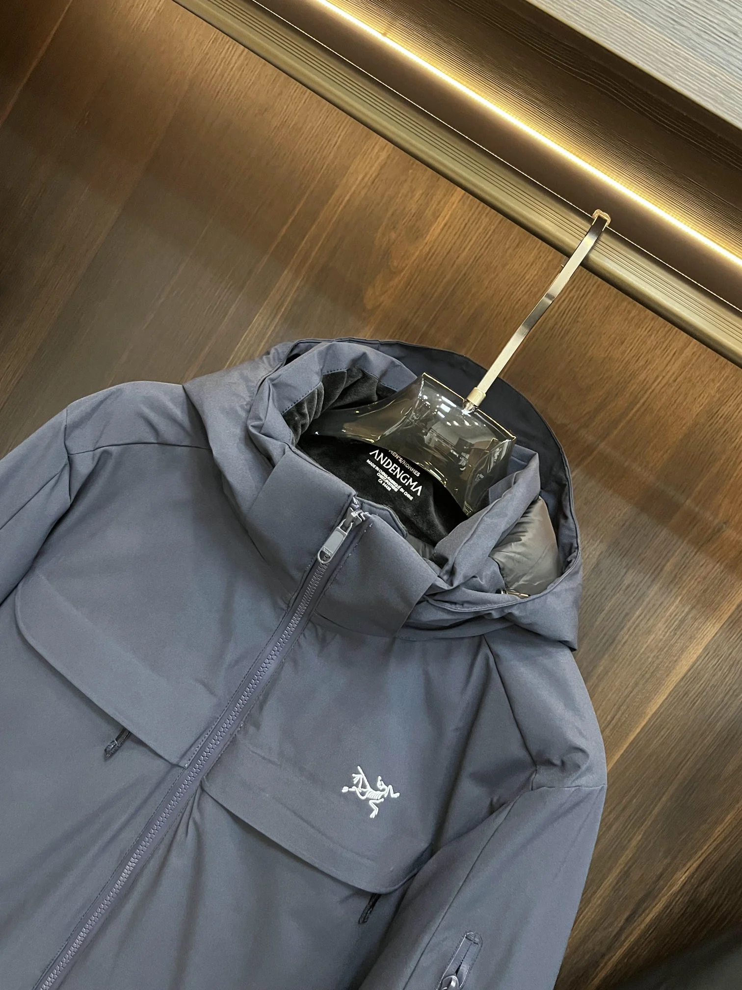 Breathable Arcteryx Down Jackets 165098