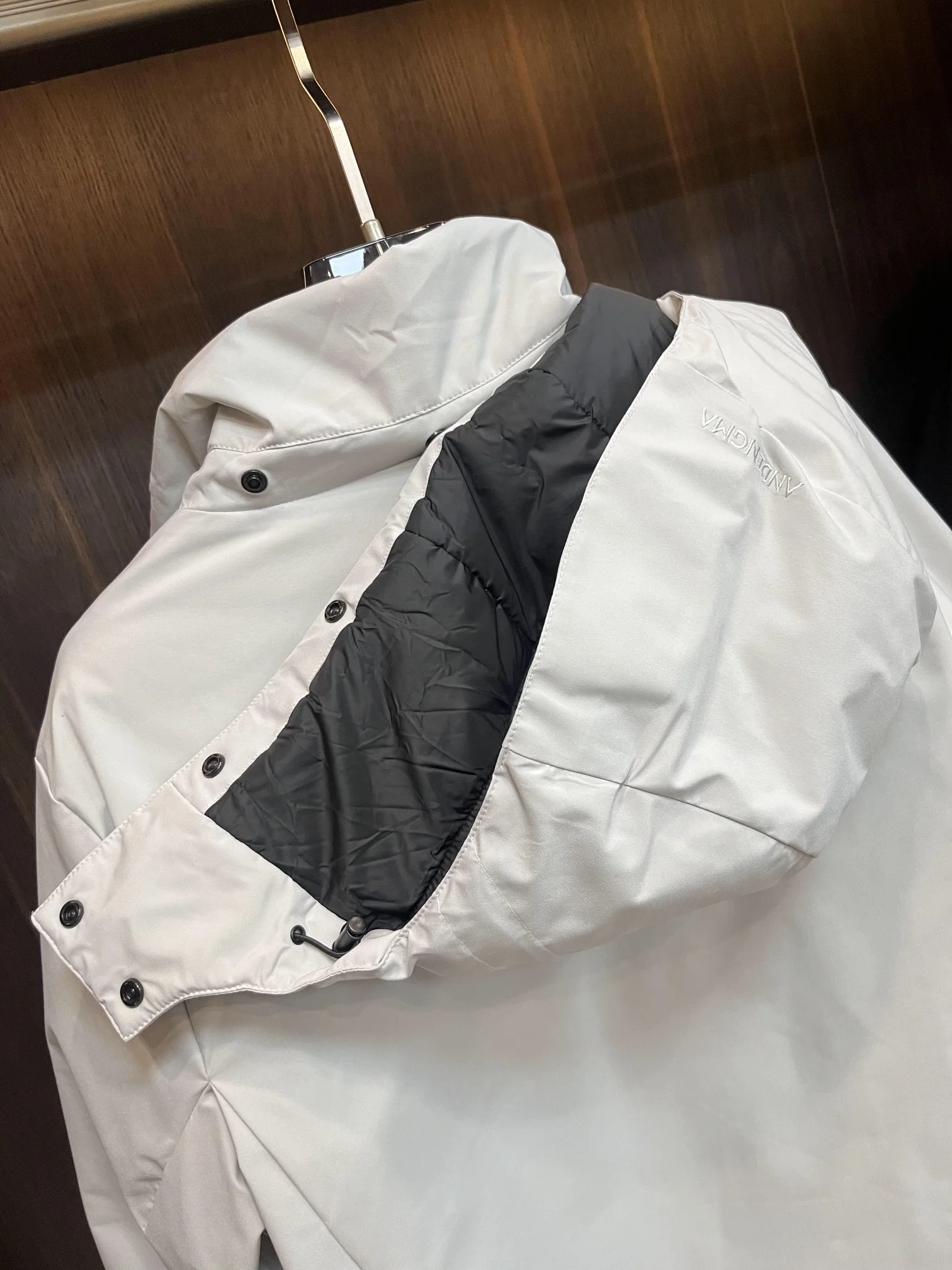 Fashionable Arcteryx Down Jackets 165095