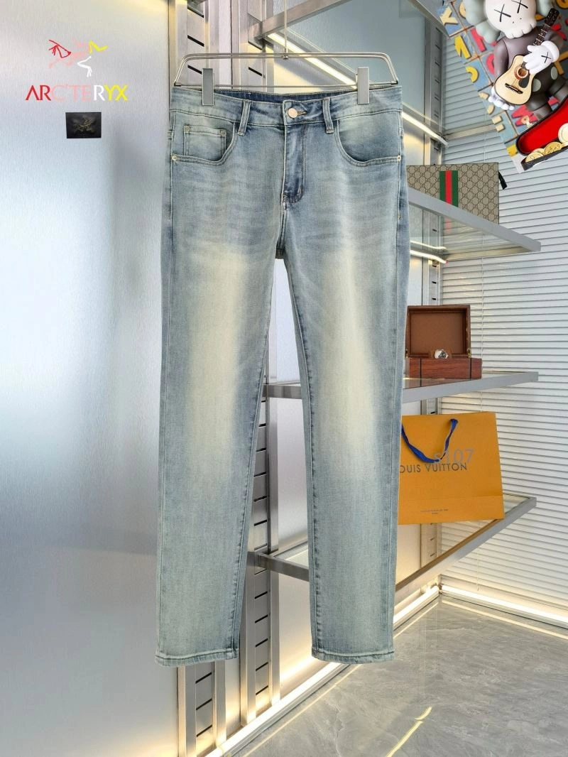 StreetReady Arcteryx Jeans 157317