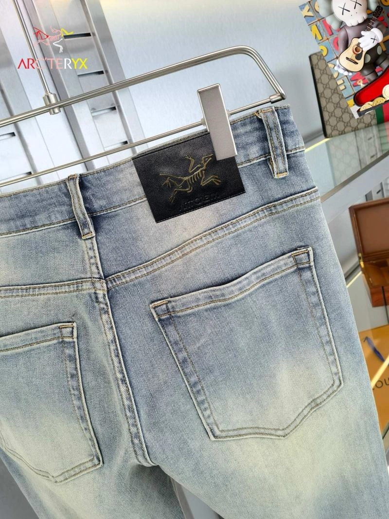 StreetReady Arcteryx Jeans 157317