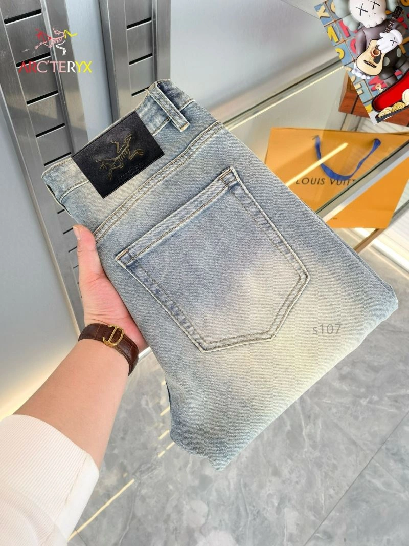 StreetReady Arcteryx Jeans 157317