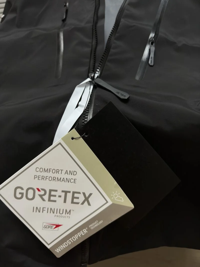 Arcteryx Outwear Flexible 164381