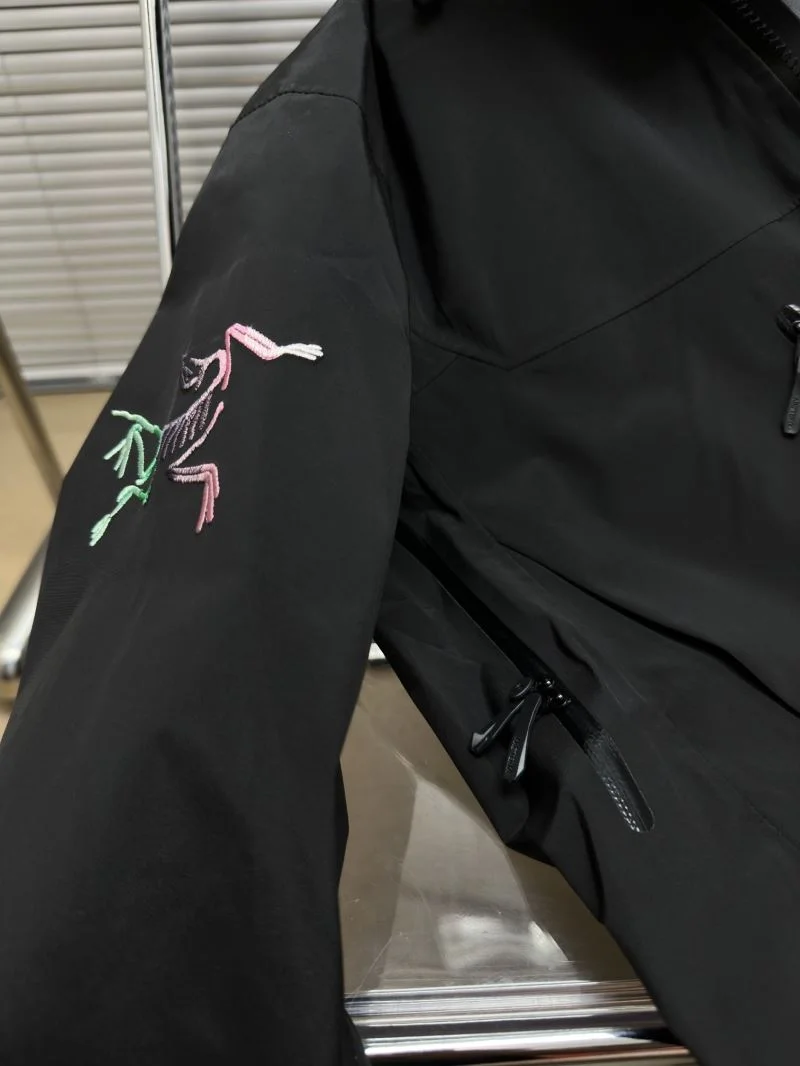 Arcteryx Outwear Flexible 164381