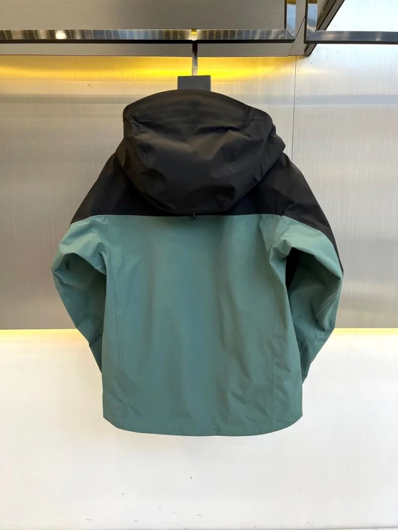 Soft Arcteryx Outwear 163341
