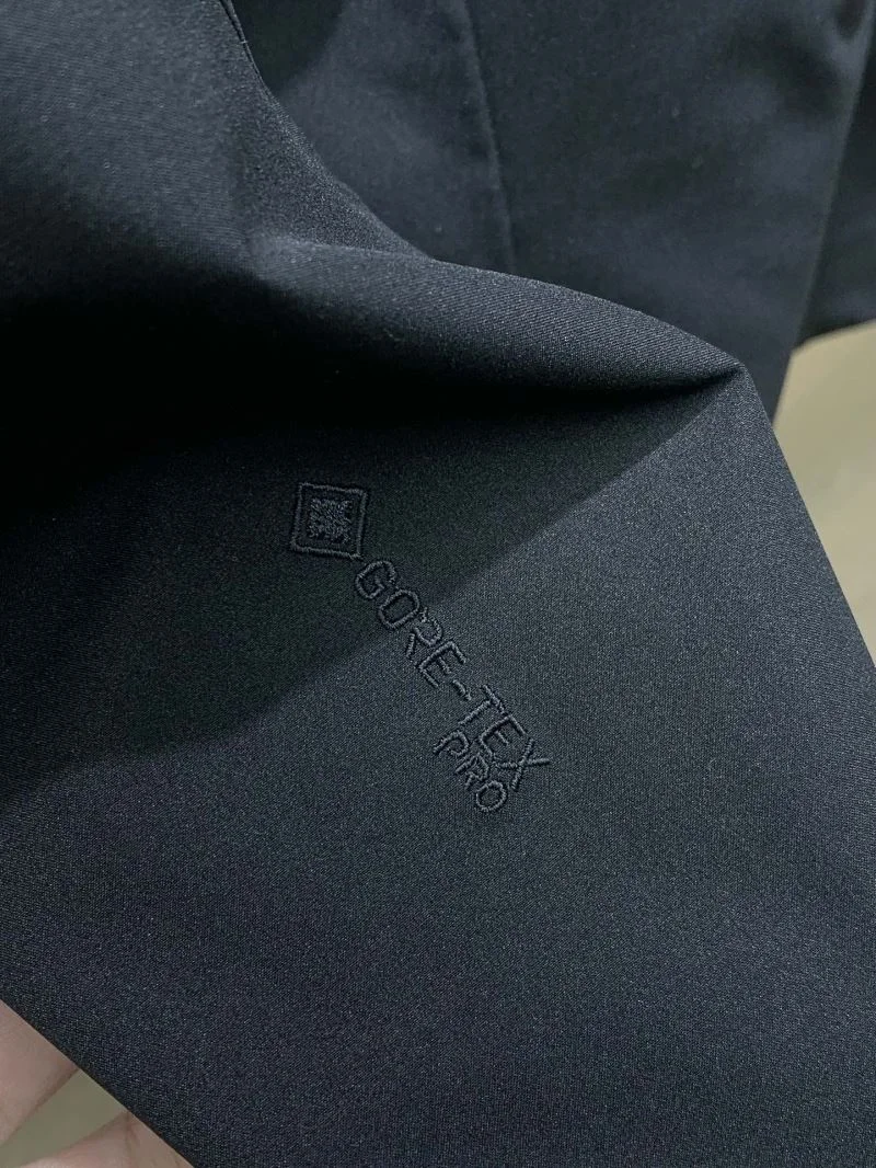 Arcteryx Outwear WaterResistant 163408
