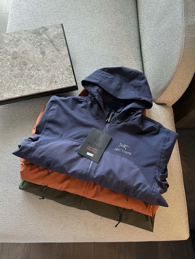 Arcteryx Outwear Colorful 163344
