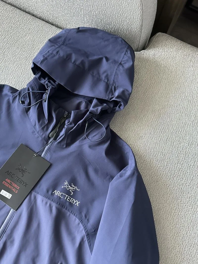 Arcteryx Outwear Colorful 163344