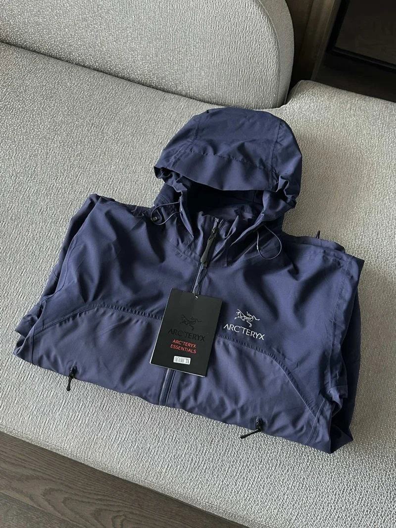 Arcteryx Outwear Colorful 163344