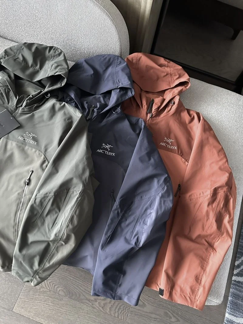 Arcteryx Outwear Minimalist 163338