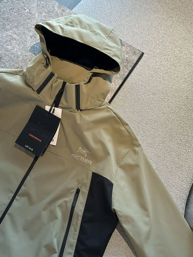 Comfortable Arcteryx Outwear 163369