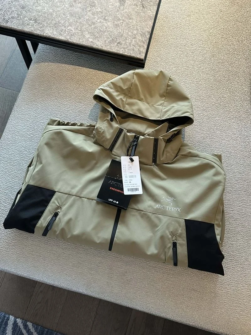 Comfortable Arcteryx Outwear 163369