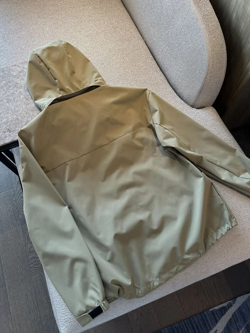 Comfortable Arcteryx Outwear 163369