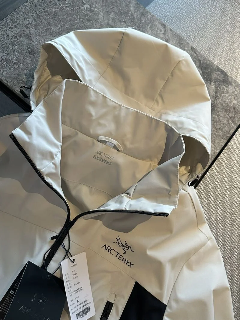 Arcteryx Outwear OnTrend 163335