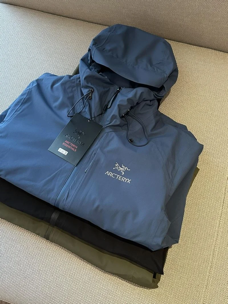 Arcteryx Outwear Youthful 163330