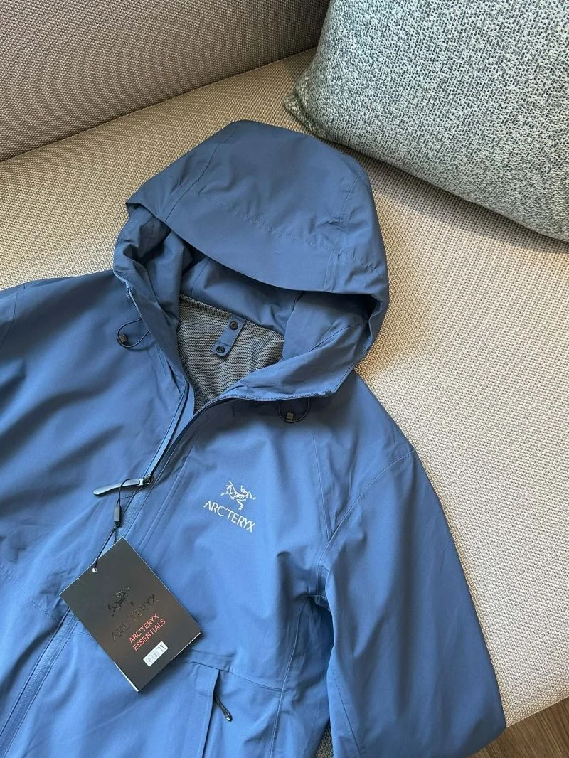 Arcteryx Outwear Youthful 163330