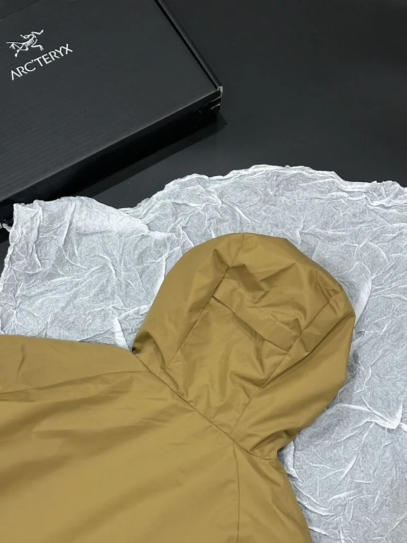 Arcteryx Outwear Breathable 163332