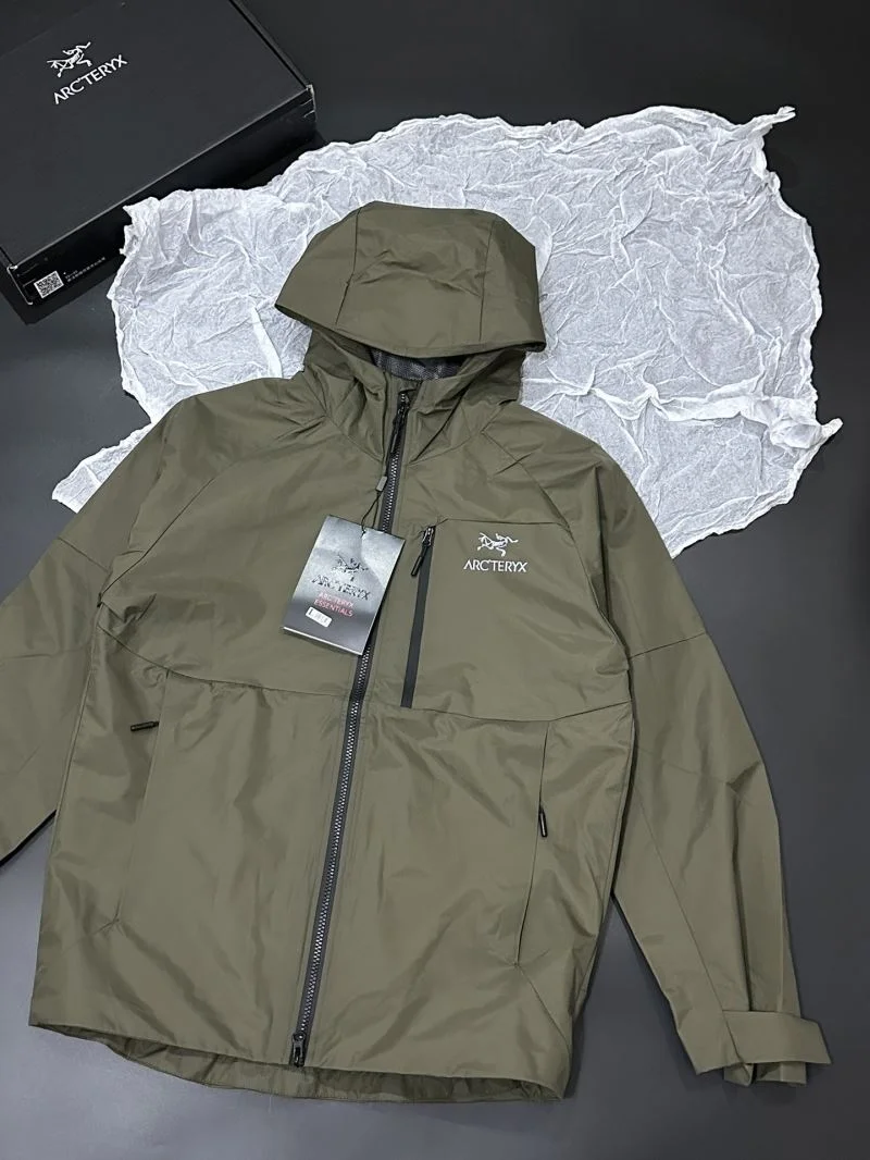 Lightweight Arcteryx Outwear 163442
