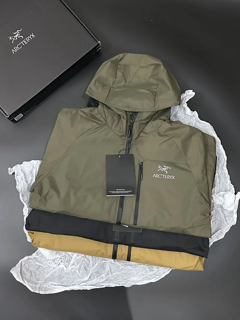 Lightweight Arcteryx Outwear 163442