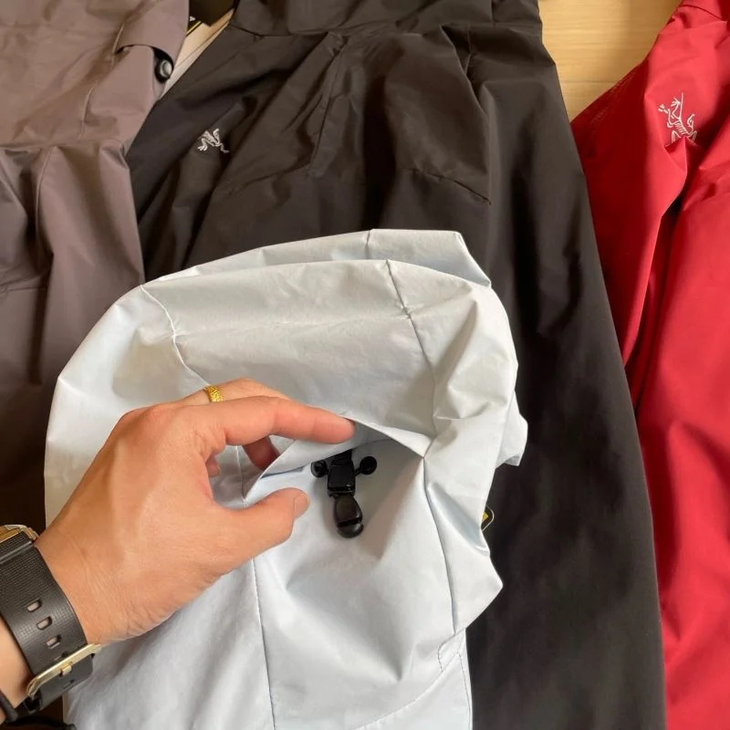 Arcteryx Outwear Breathable 163321