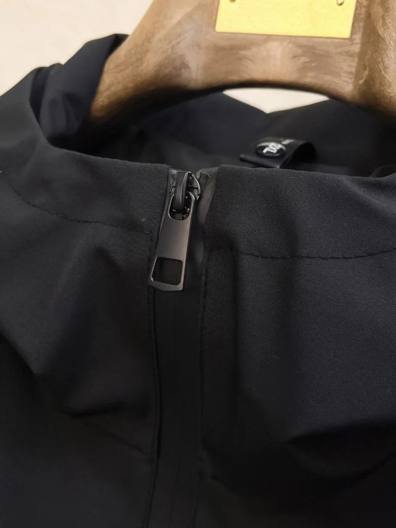 Effortless Arcteryx Outwear 163308