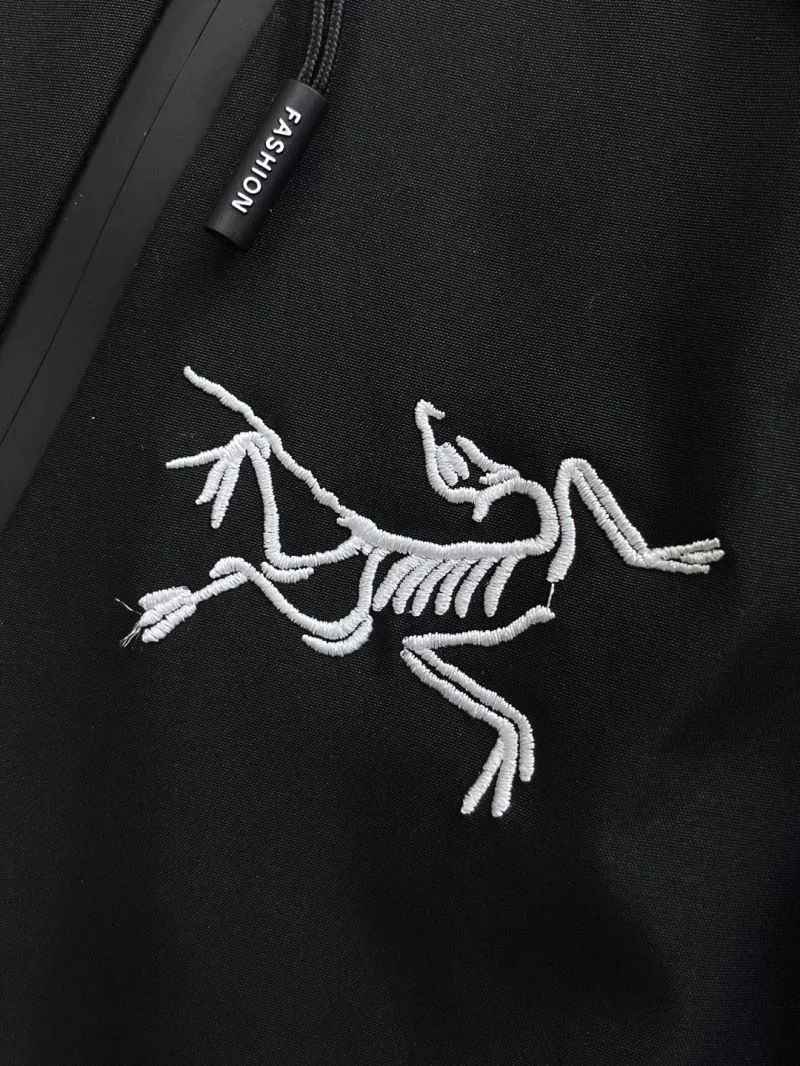 Effortless Arcteryx Outwear 163308