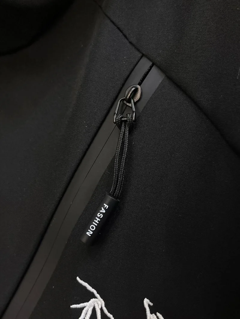 Effortless Arcteryx Outwear 163308