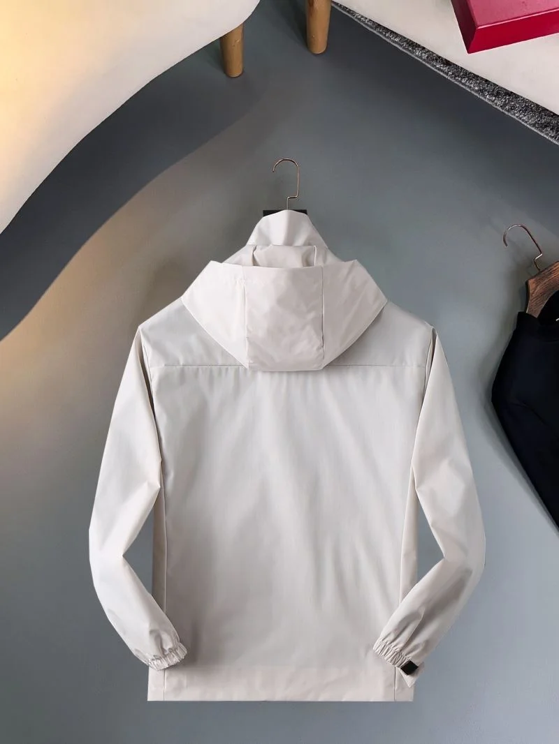 Arcteryx Outwear ModernLook 163305