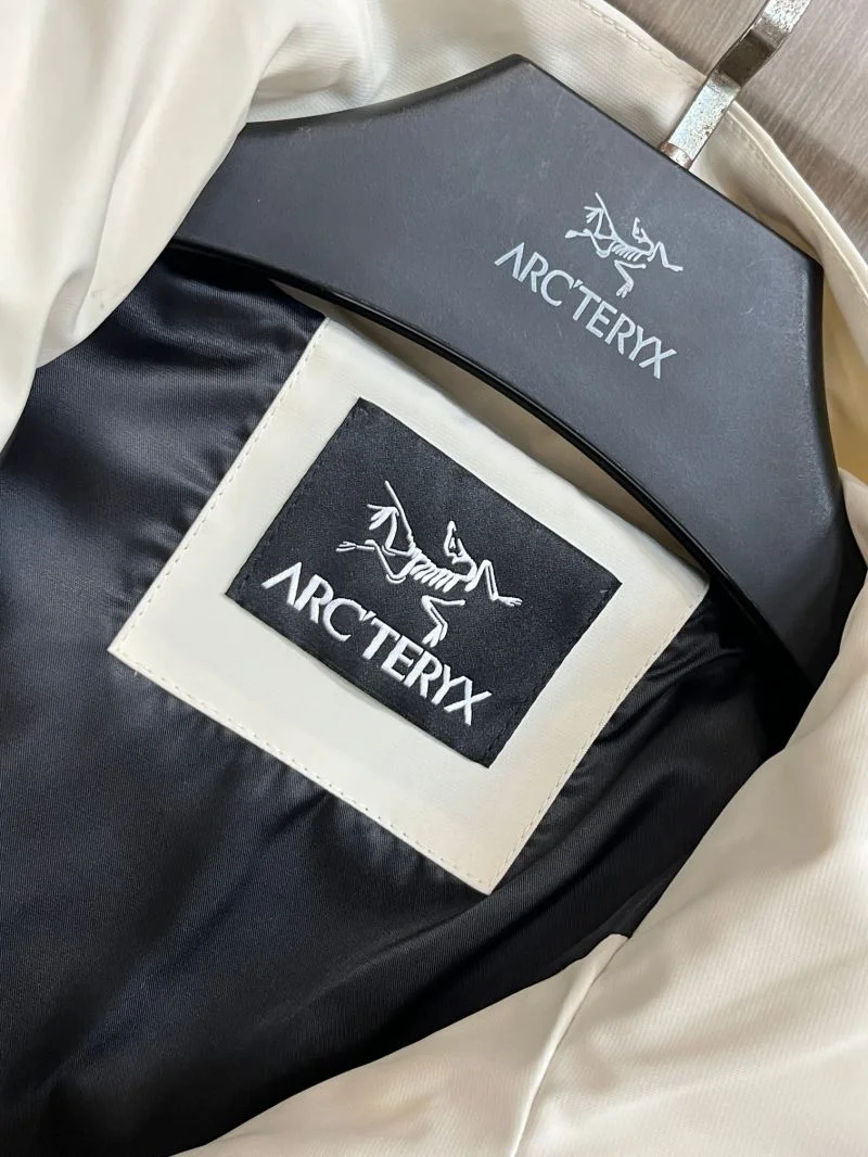 Arcteryx Outwear Neat 163300
