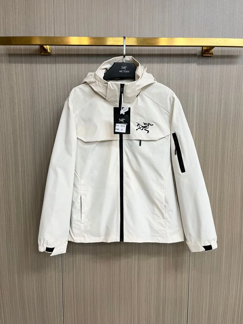 Arcteryx Outwear SmoothTexture 163362