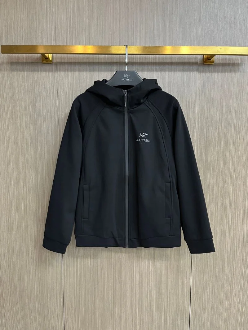 Arcteryx Outwear Tailored 163290