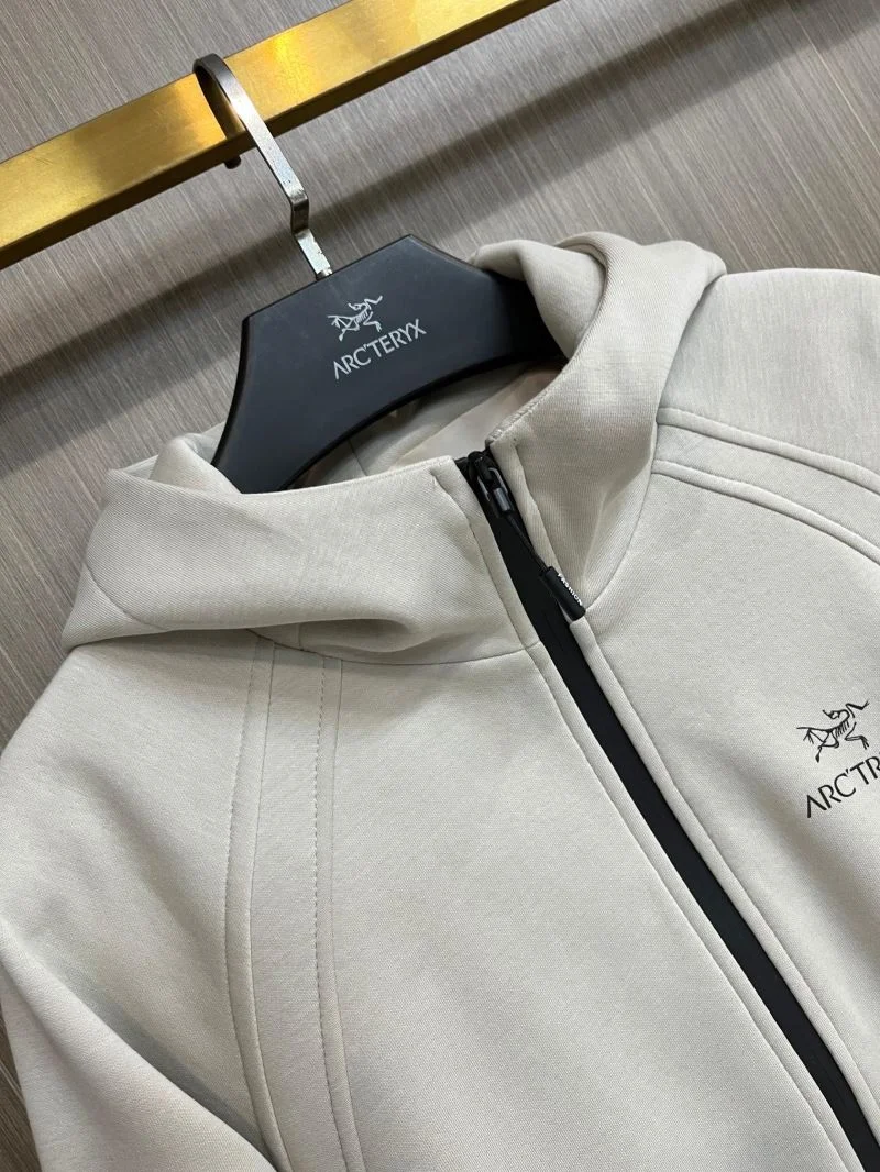 FreshLook Arcteryx Outwear 163322