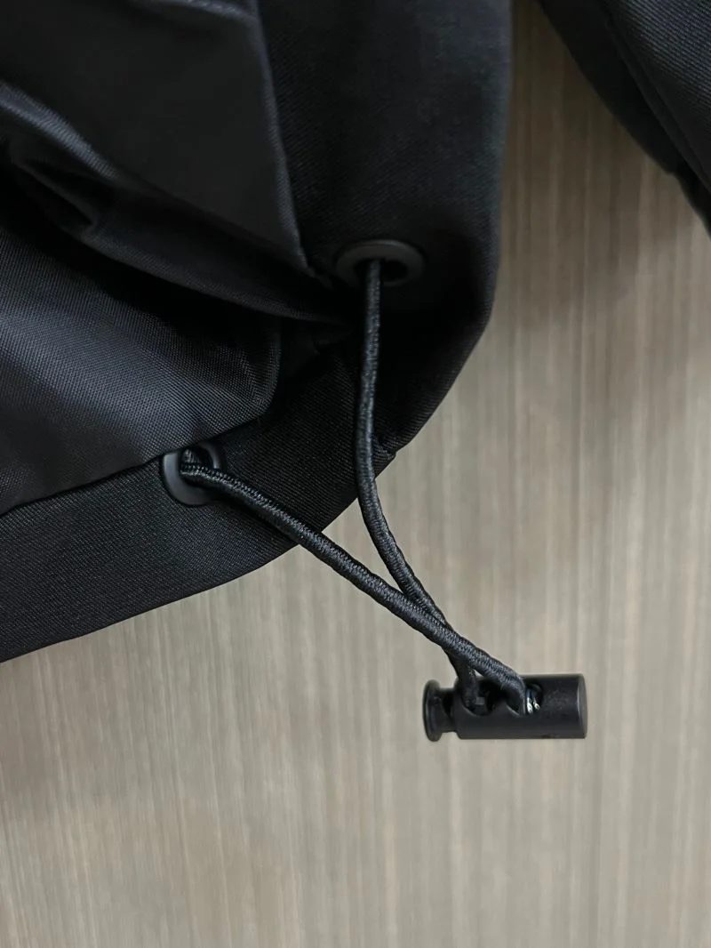 TechFriendly Arcteryx Outwear 163289