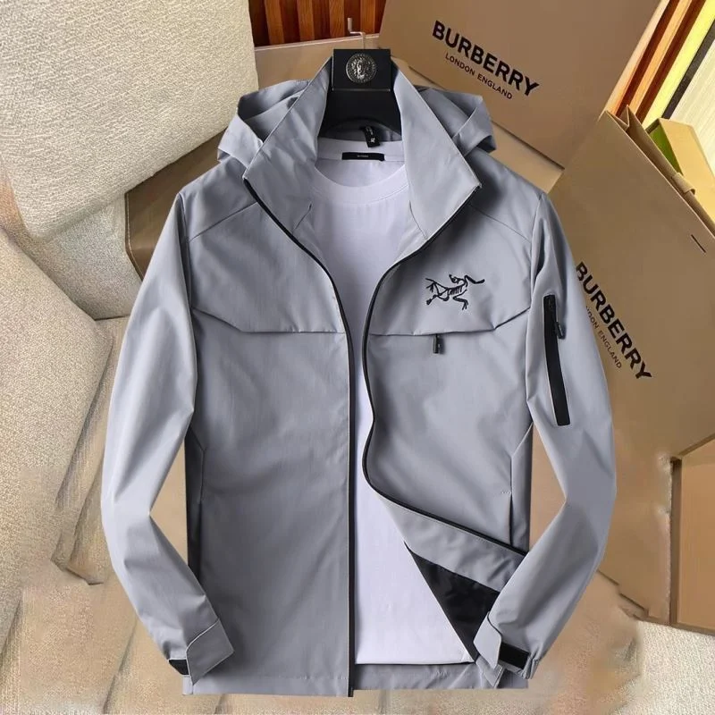 Arcteryx Outwear Minimalist 163282