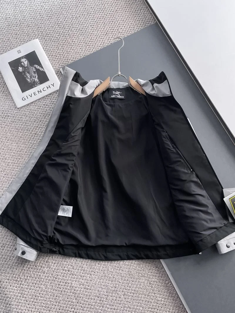 Breathable Arcteryx Outwear 163287