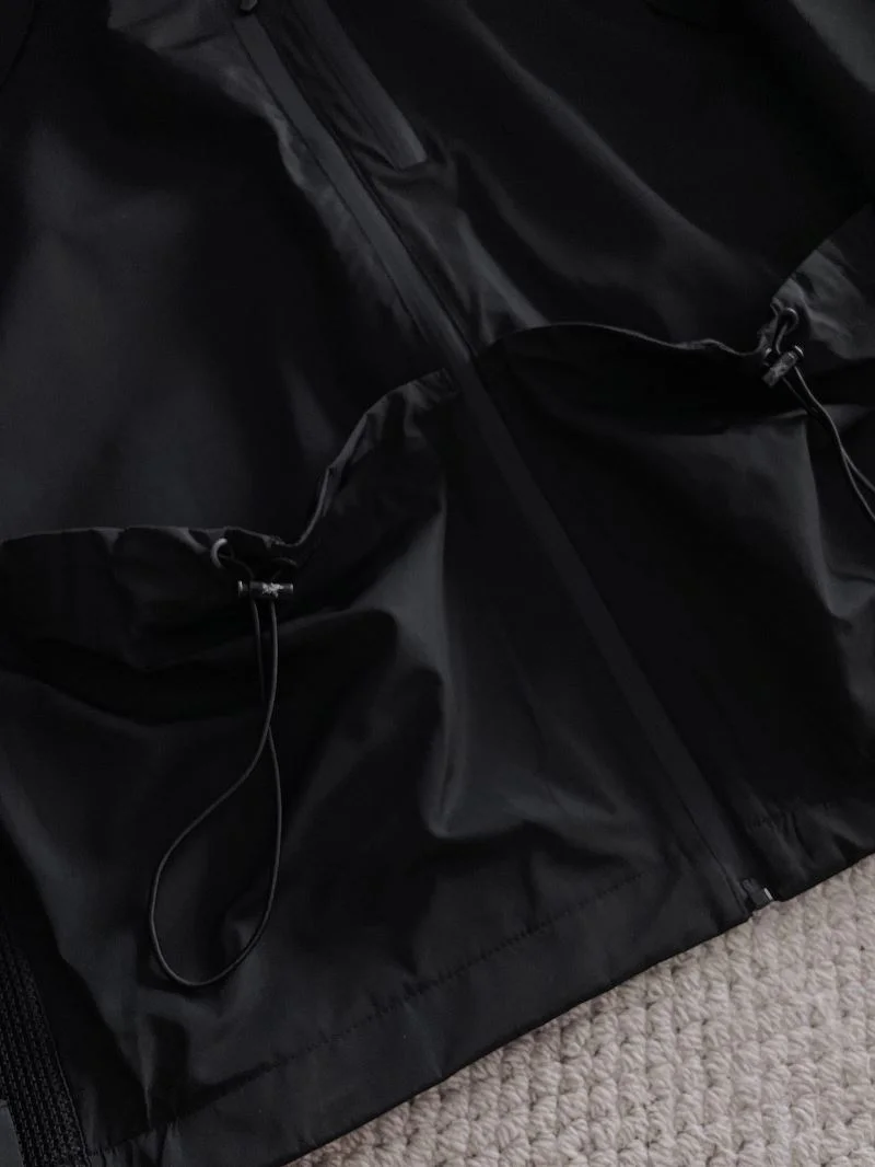 Arcteryx Outwear Resilient 163281